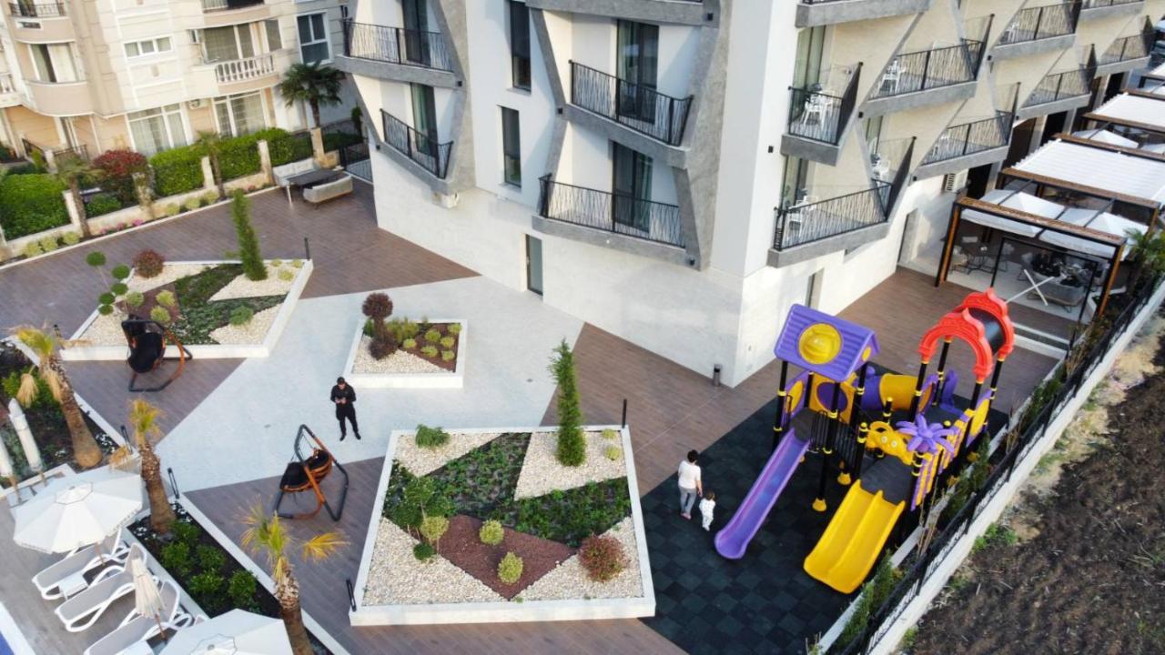 Хотел Address Ravda Exteriér fotografie