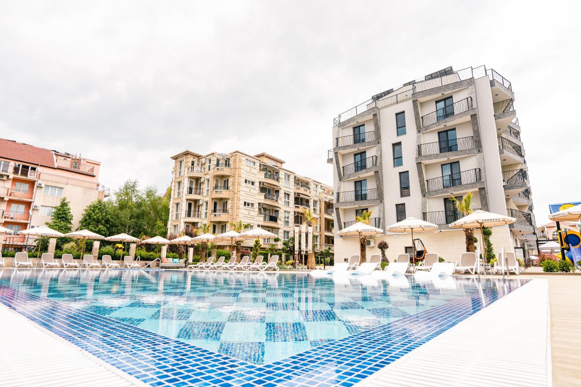 Хотел Address Ravda Exteriér fotografie